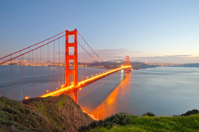 Various Photographers - Golden Gate Bridge