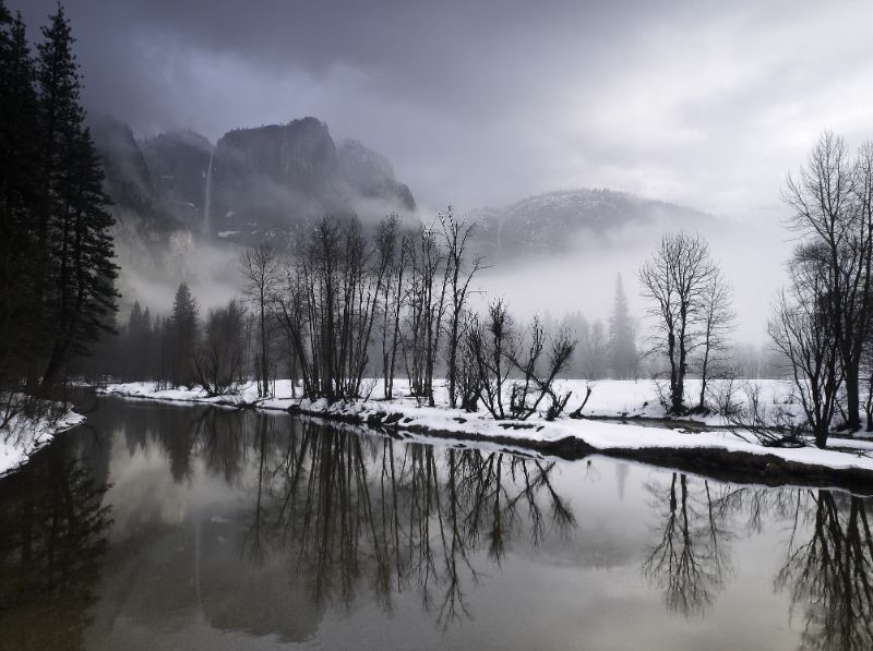 Various Photographers - Winter In Yosemite Valley